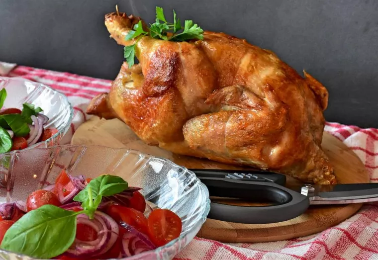 Rôti de Chapon lardé farci Noël  (31,20€/Kg), Vienne, La Ferme Guinet